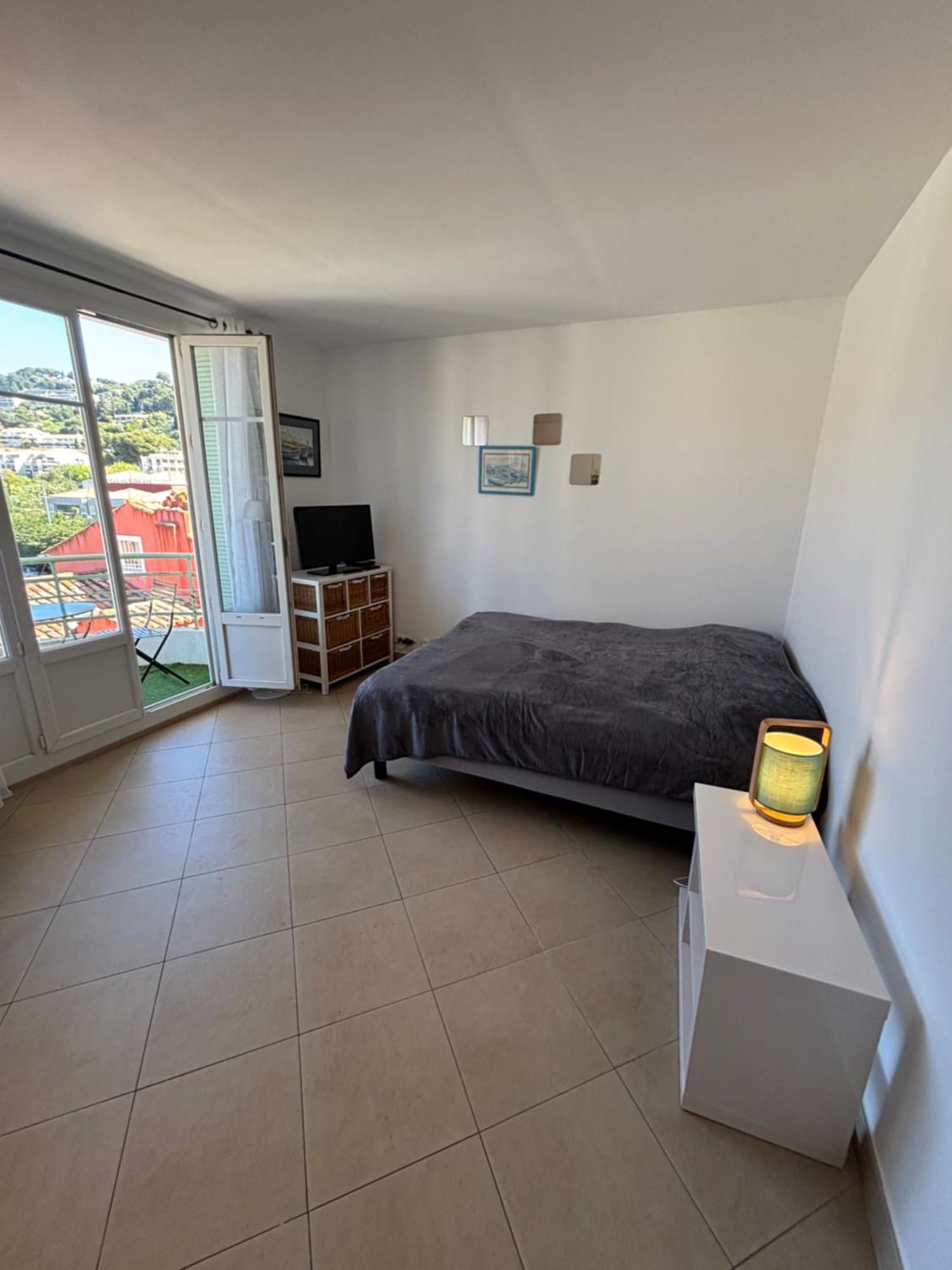 Appartement Centre Du Village 카시스 외부 사진